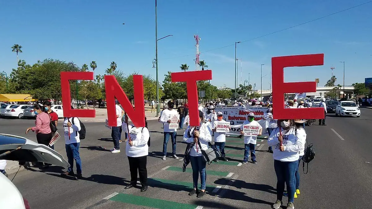 Desfile 1 de mayo  (2)